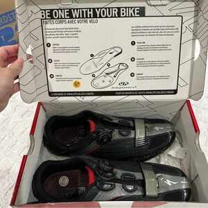 Men’s cycling shoes - specialized